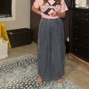 Easel Wide-Leg Denim Palazzo Pants — NWT, Size L, Artsy Boho Vibe